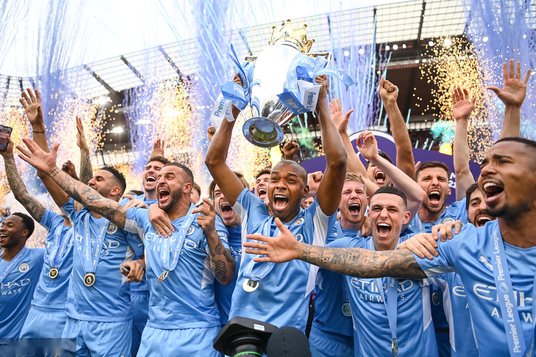 而谢尔基的 而谢尔基的